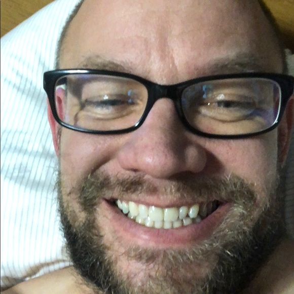 Profile Picture of James Felts (@jamesfelts) on Poshmark