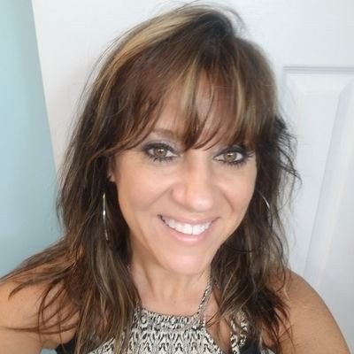 Profile Picture of Donna Bratcher (@DonnaBratcher9) on Twitter