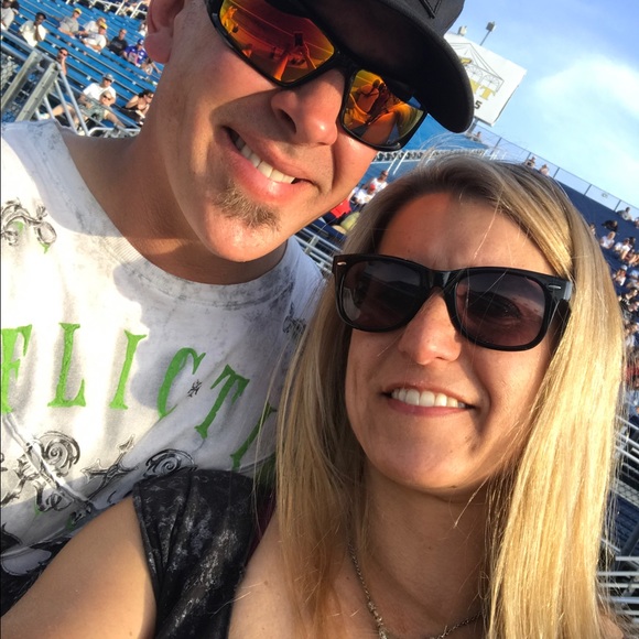 Profile Picture of Jennifer Sarcinelli (@sarcinelli920) on Poshmark