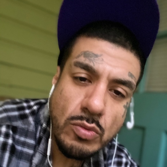 Profile Picture of Fausto Fonseca (@faustofonseca) on Poshmark