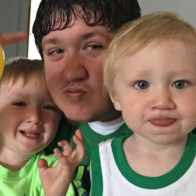 Profile Picture of Michael Kosinski (@kosinski1911) on Twitter