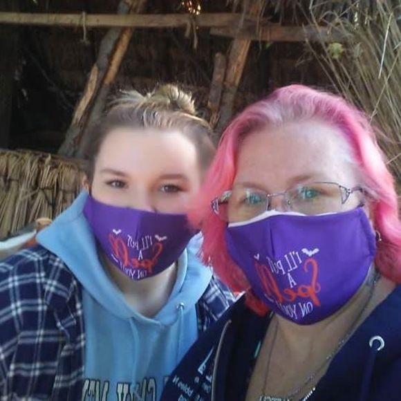 Profile Picture of Denise Rexford (@magwina) on Poshmark