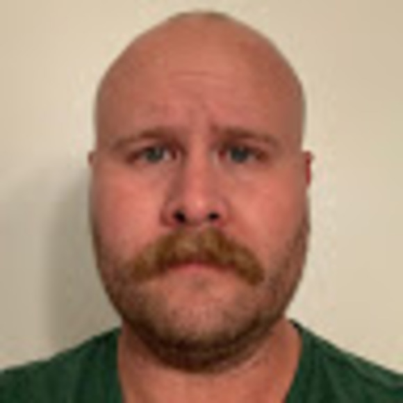 Profile Picture of Drew Ball (@drewthomasball) on Poshmark