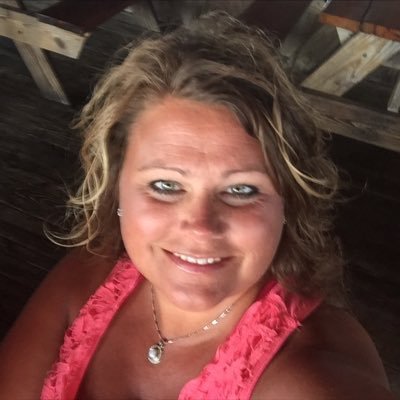 Profile Picture of Tracy Lynn Dalton (@TracyDalton03) on Twitter