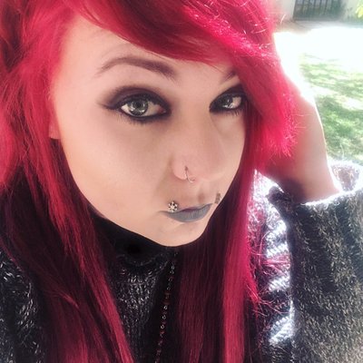 Profile Picture of Roxi June Morris (@JMorrisII) on Twitter