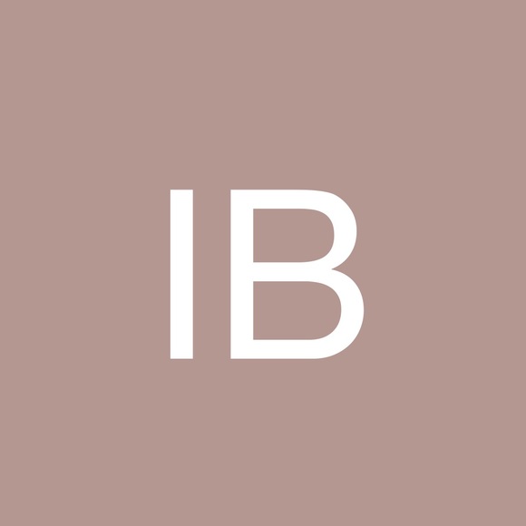 Profile Picture of Isaac Barrett (@isaacbarrett227) on Poshmark