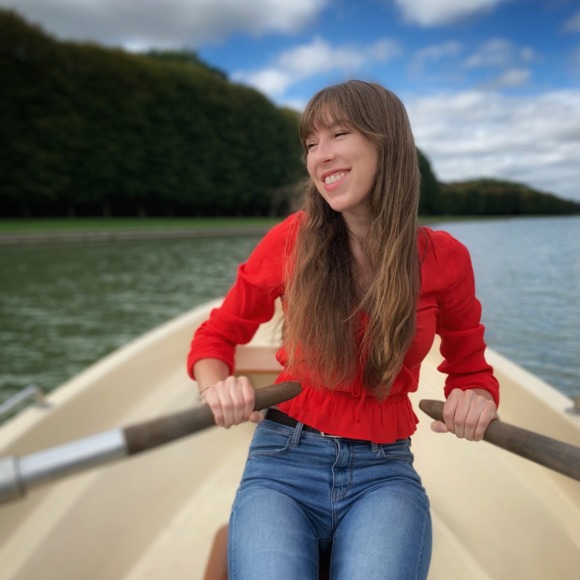 Ariel Graykowski - Poshmark Profile Picture of Ariel Graykowski (@arieljennel) on Poshmark