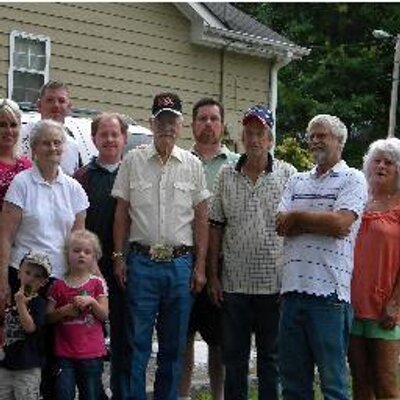 Profile Picture of Tom Tallent (@foottolong) on Twitter