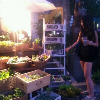 Profile Picture of Yujin Lee (@dbwlsl89) on Twitter