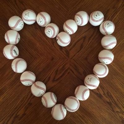 Profile Picture of Danielle Allen (@daniallen21) on Twitter