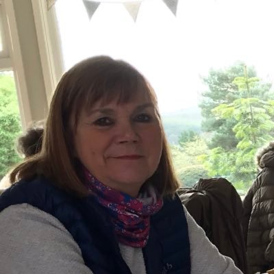 Profile Picture of Pam Masseyon Twitter