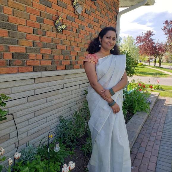 Profile Picture of Anupama Reddy (@anupamareddy) on Poshmark