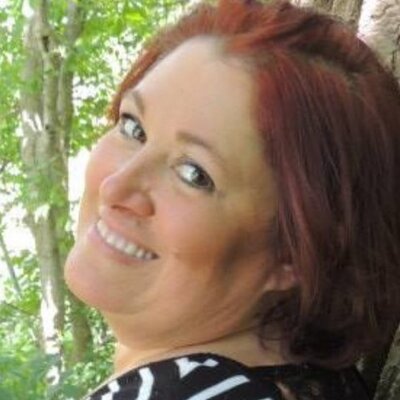 Profile Picture of Susan Calhoun (@CalhounSusan) on Twitter