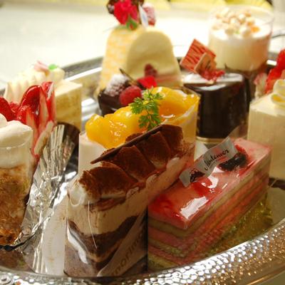 Profile Picture of スイーツ画像配信 (@ReneGroves) on Twitter