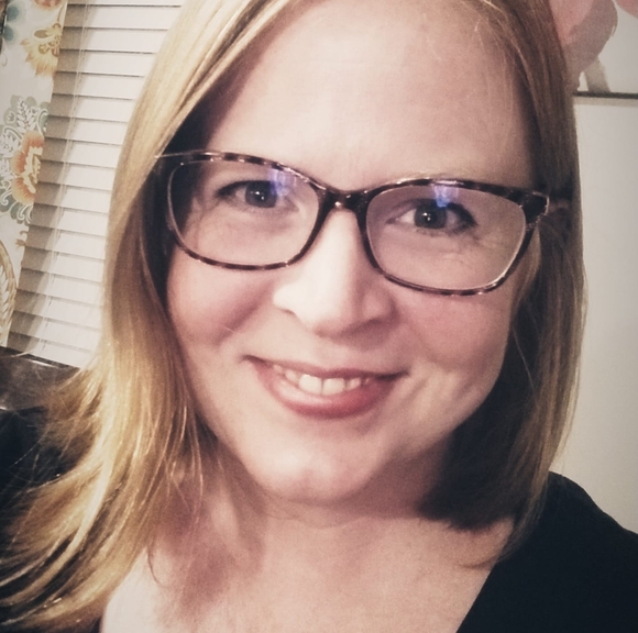 Profile Picture of Peggy Fowler-casillas (@pixie1080) on Poshmark