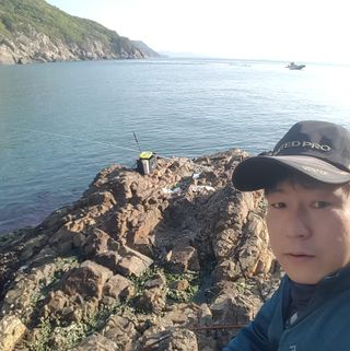 Profile Picture of Yonghan Kim (@yonghan.kim.948) on Facebook
