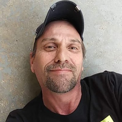 Profile Picture of Jimmy Cantrell (@jimmycantrell17) on Twitter