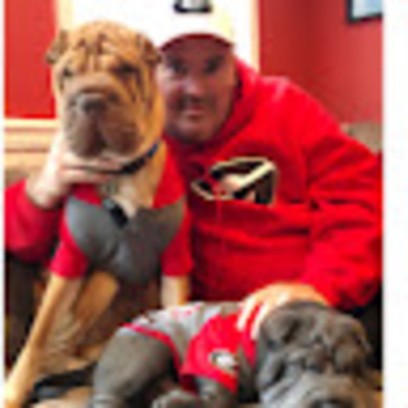 Profile Picture of Brad Feldman (@theboggysmalls) on Poshmark
