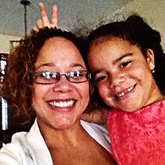 Profile Picture of Jacklyn Frometa (@jacklyn1104) on Poshmark