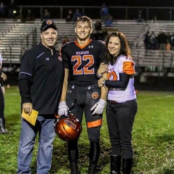 Jake Walton - Poshmark Profile Picture of Jake Walton (@hothands4444) on Poshmark