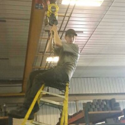 Profile Picture of Andrew Lampert (@Lamp4025) on Twitter