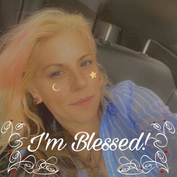 Profile Picture of Shannon Coursey (@mystery98gt) on Poshmark