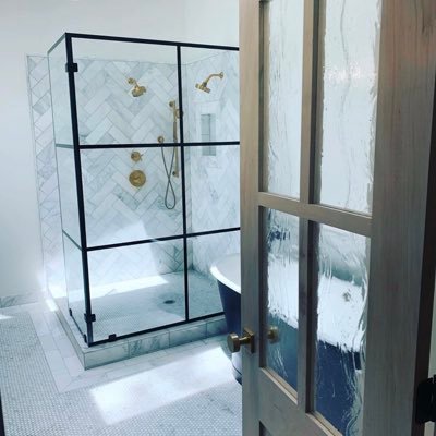 Profile Picture of Richie Glass Llc (@RandallRichie3) on Twitter