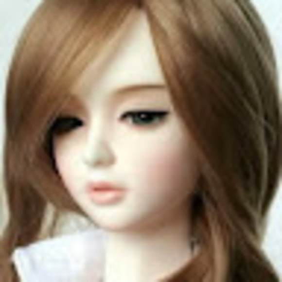 Profile Picture of Latika Pingale (@latikapingale) on Poshmark
