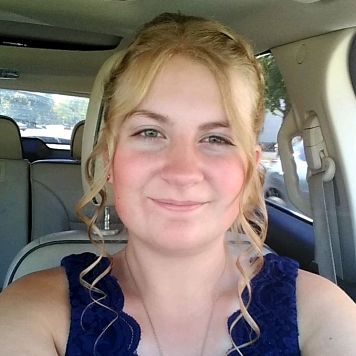 Profile Picture of Kylee Sayre (@apples_highway) on Tiktok
