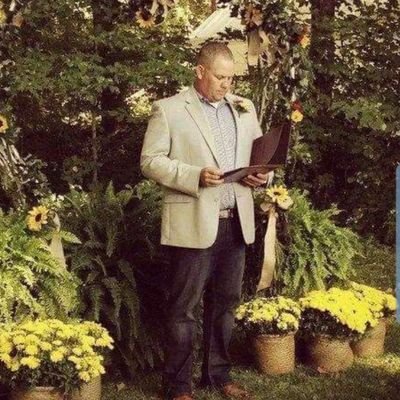 Profile Picture of Coach Sharrett (@dsharrett55) on Twitter