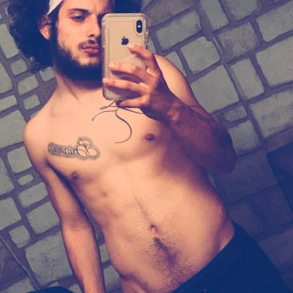 Profile Picture of Joey Escareno (@hotjoe21) on Poshmark