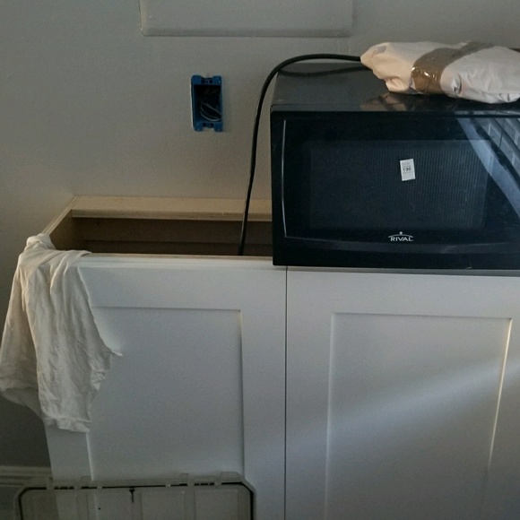 Profile Picture of Daniel Pacheco (@dpacheco16) on Poshmark