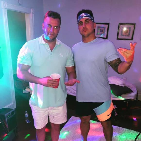 Vincent Dimarco - Poshmark Profile Picture of Vincent Dimarco (@leanliftcollege) on Poshmark