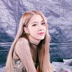 Profile Picture of 買賣 | 代購 💗 B8硬卡套代購中 $1@1 (@swexen97) on Instagram