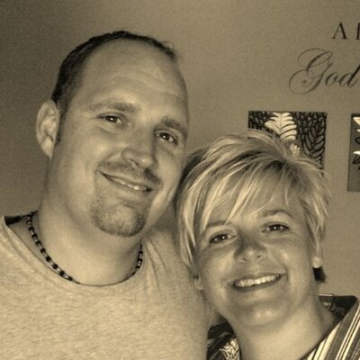 Profile Picture of Jason&Erin Bontrager (@BontragerErin) on Twitter