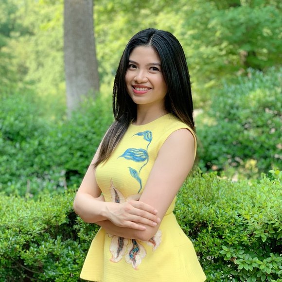 Profile Picture of Hanhlinh Hotran (@lihnysloth) on Poshmark