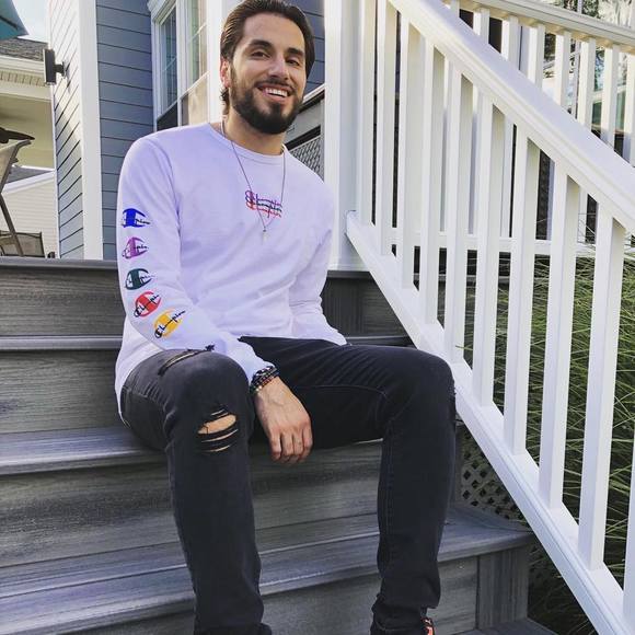 Profile Picture of Nicholas Gallo (@ngallo3) on Poshmark