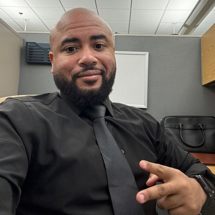 Profile Picture of aaron (@aarondomain) on Tiktok