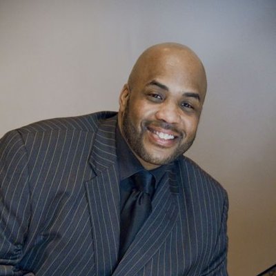 Profile Picture of Roger L. Jones II (@ROG2ND) on Twitter