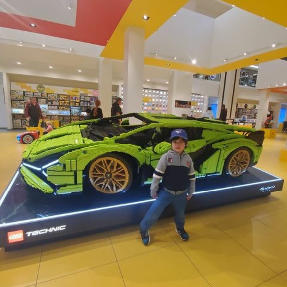 Profile Picture of Febelyn Gorospe (@femago24) on Poshmark