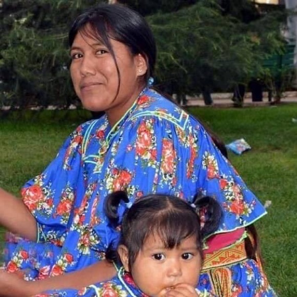 Profile Picture of Selene Ramos (@selene_ramos) on Poshmark