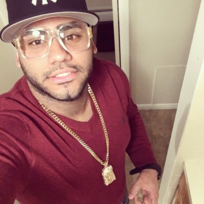 Profile Picture of Cesar Rosa (@cesarrosa23) on Twitter