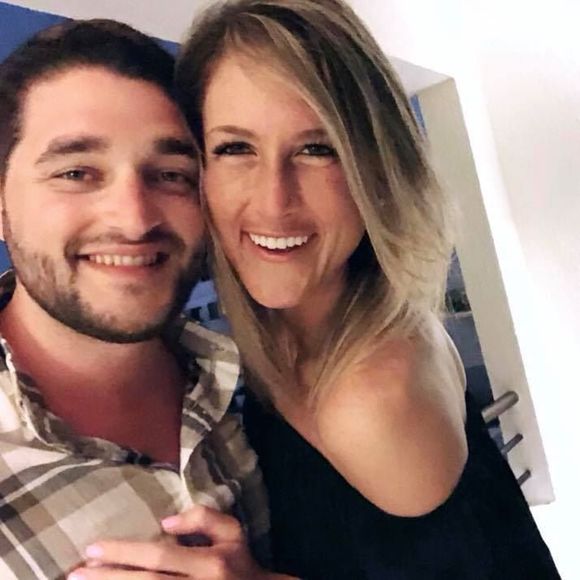 Mel Stanvick - Poshmark Profile Picture of Mel Stanvick (@melstanvick) on Poshmark