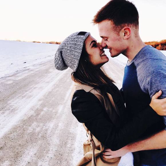 Profile Picture of Natália Milbrandt (@n_milbrandt) on Poshmark