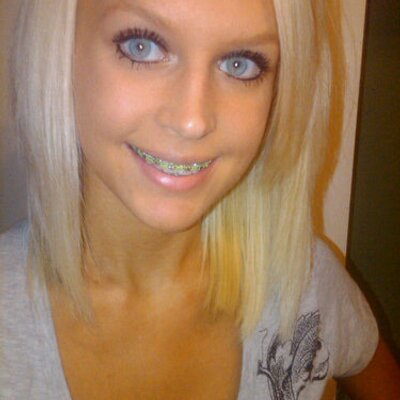 Profile Picture of Brittany Thompson (@BritThompson09) on Twitter