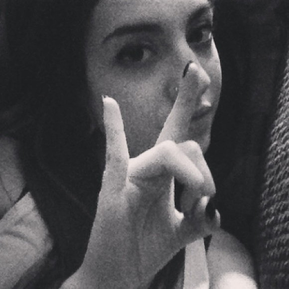 Profile Picture of Chloe Kim (@sofies_closet) on Poshmark