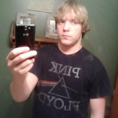 Profile Picture of Jon Eades (@jeades95) on Twitter