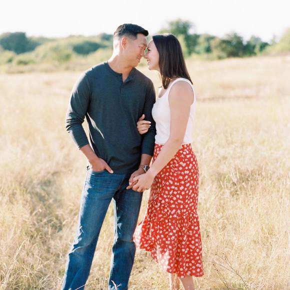 Megan Bafus - Poshmark Profile Picture of Megan Bafus (@m_bafus) on Poshmark