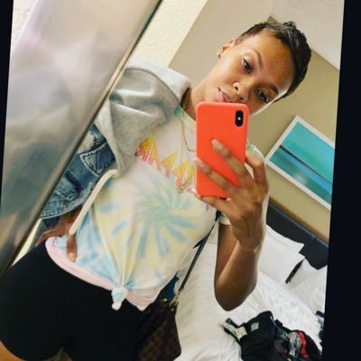 Profile Picture of DeVaughn Renee (@licia3529) on Twitter