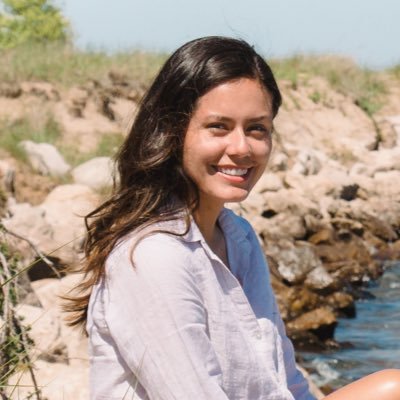 Profile Picture of Bianca Montalvo (@BiancaMontalvo) on Twitter